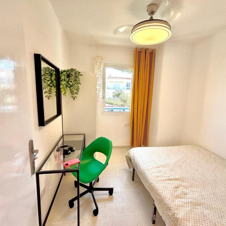 Sunny terraced flat in Corralejo center - Three-Bedroom Apartment - 19