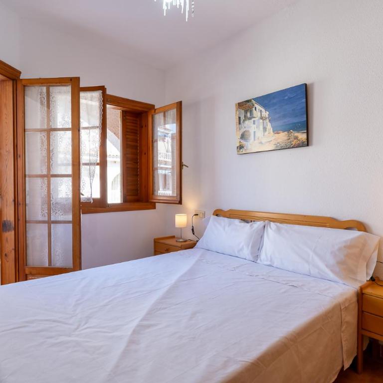 rentafive - Parking - Frente a la playa - Tamarit - Bungalow Familiar - 15