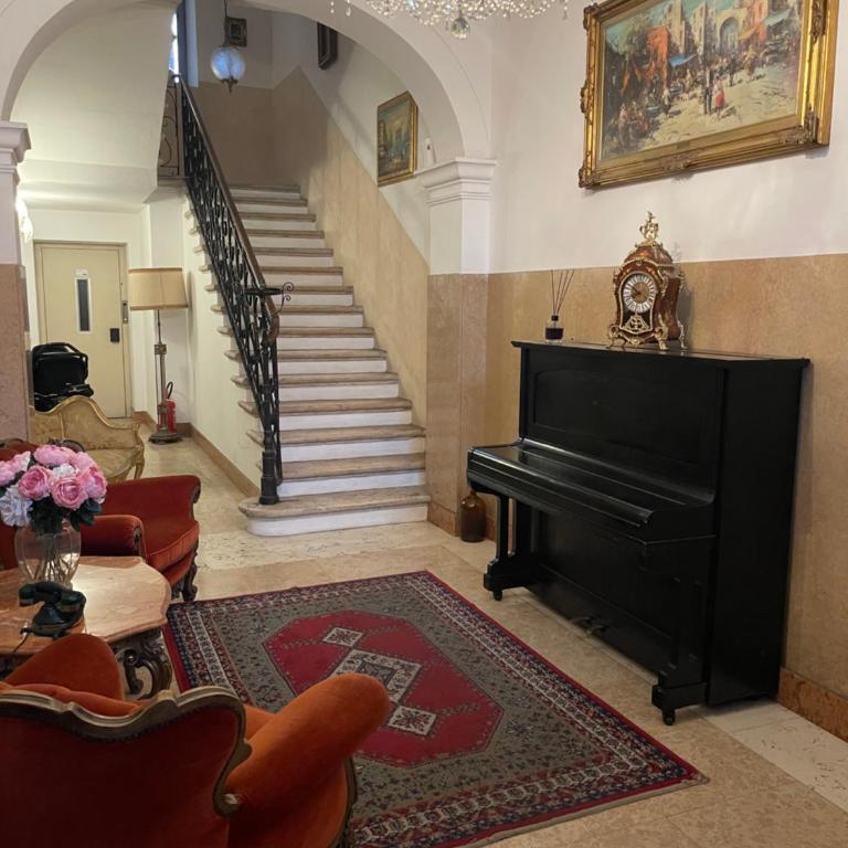 Miglioranzi Rooms - Deluxe Double Room with Balcony - 26