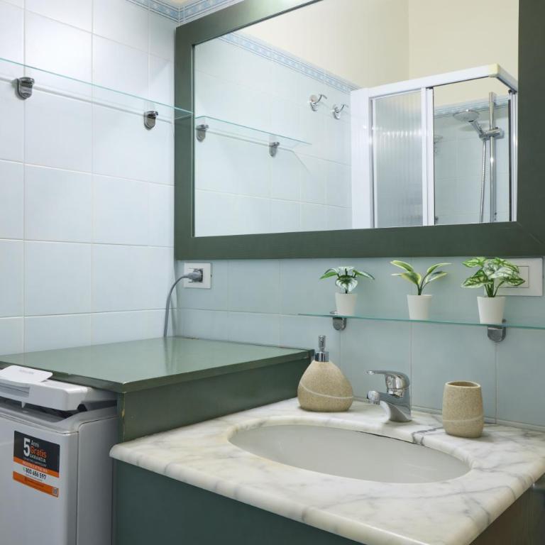[Duomo] Living Terrace Apartment - Appartamento con 2 Camere da Letto - 5