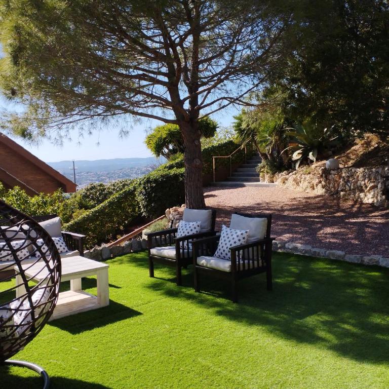 Sitges Spaces Sea View Villa- 6 Bedrooms, 5 bathrooms, 2 private pools, Near center - Villa con piscina privada - 93