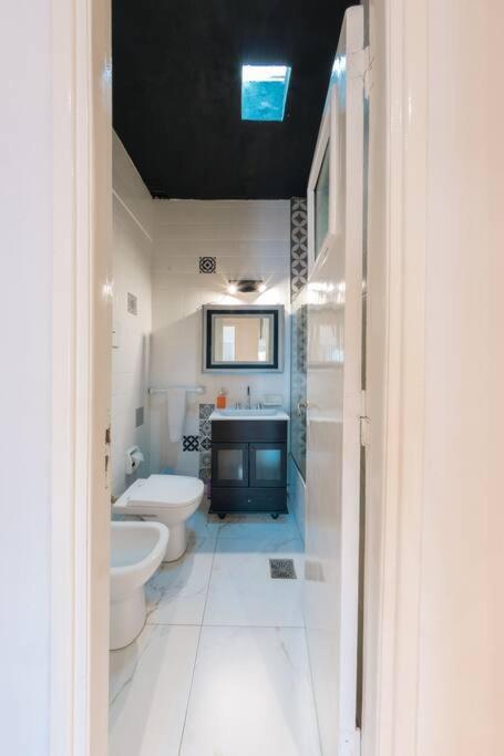 Palermo Casa 2Terrazas 2Pisos Parrilla Jacuzzi exterior 5Dorm 3Baños - Casa de 4 dormitorios - 24