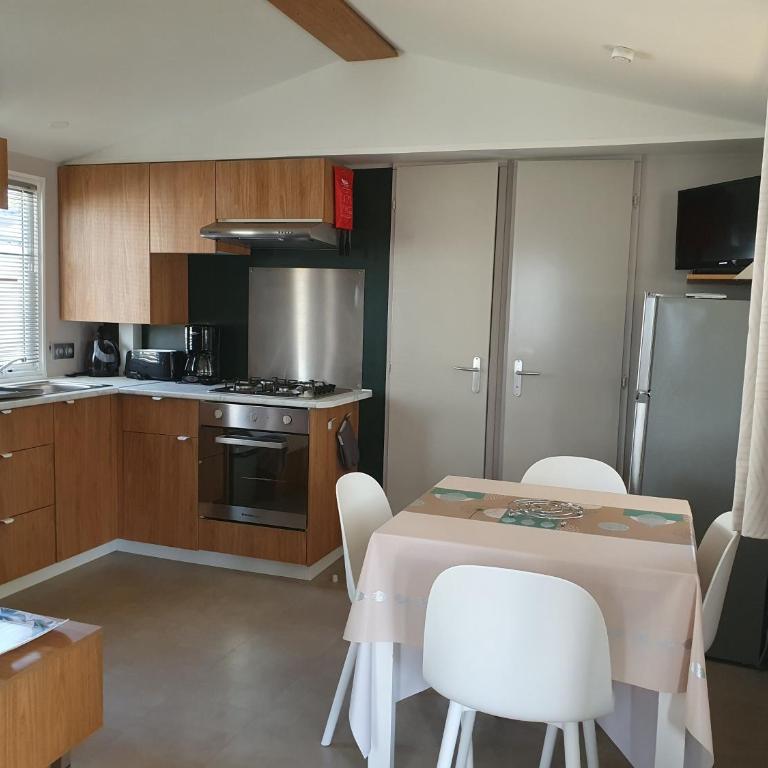 Camping du Bois Dormant - Mobile Home - 16