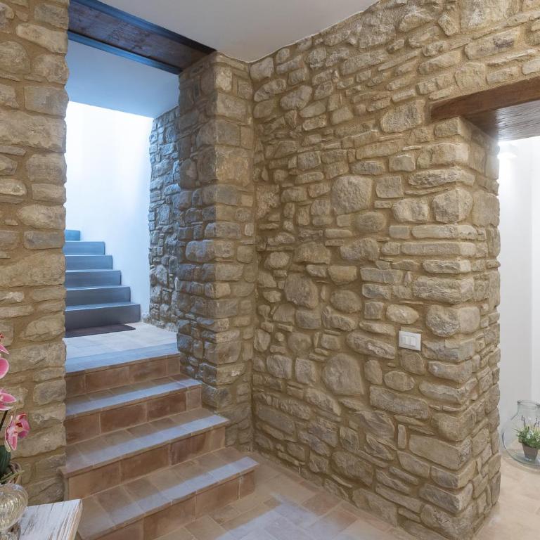 Lombardi Rita - Colle S. Martino - Appartamento con 2 Camere da Letto e Patio - Su 2 Livelli - 16