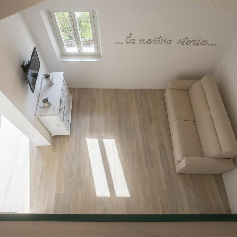 Lombardi Rita - Colle S. Martino - Appartamento con 2 Camere da Letto e Patio - Su 2 Livelli - 21