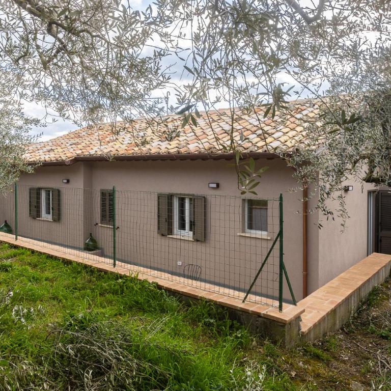 Lombardi Rita - Colle S. Martino - Appartamento con 2 Camere da Letto e Patio - Su 2 Livelli - 13