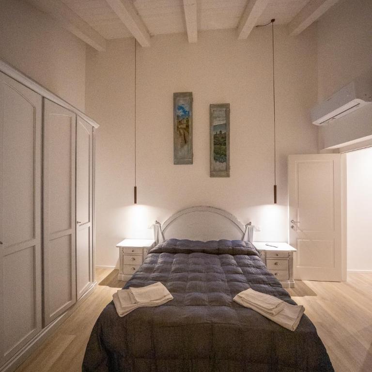 Lombardi Rita - Colle S. Martino - Appartamento con 2 Camere da Letto e Patio - Su 2 Livelli - 52