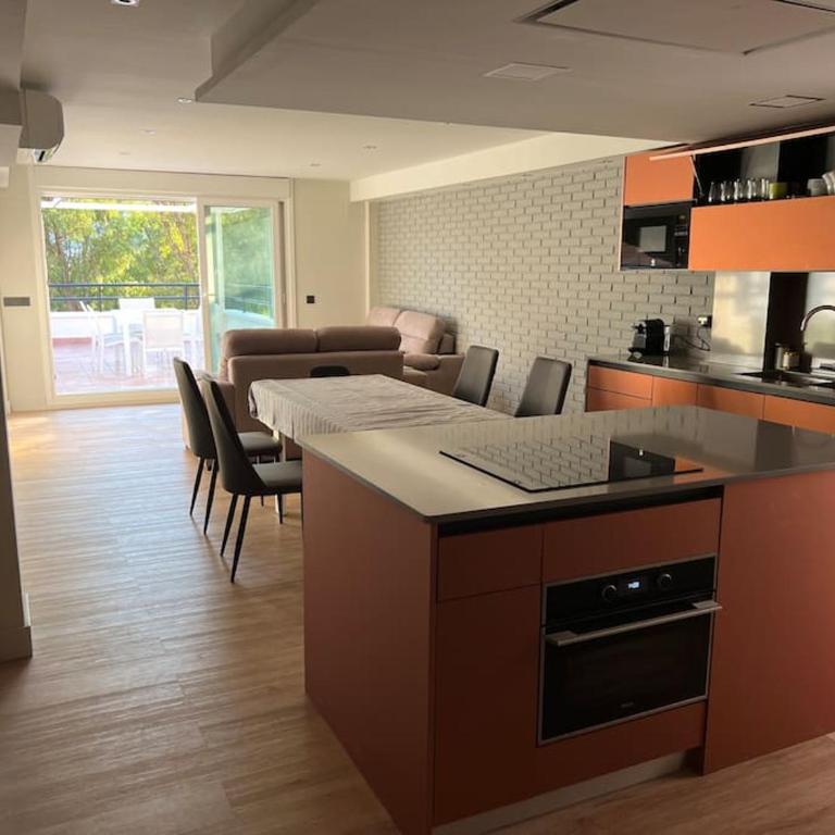 Apartamento con vistas a la playa - Casa de 3 dormitorios - 9