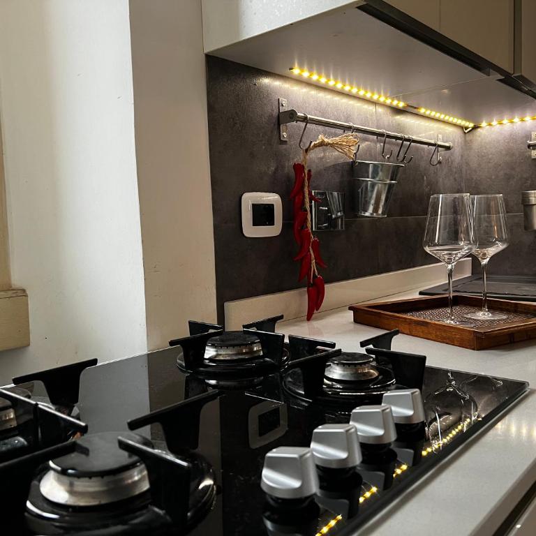 Colosseo Luxury Suite - One-Bedroom House - 8