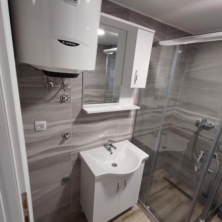MD 2 - One-Bedroom Apartment - 9