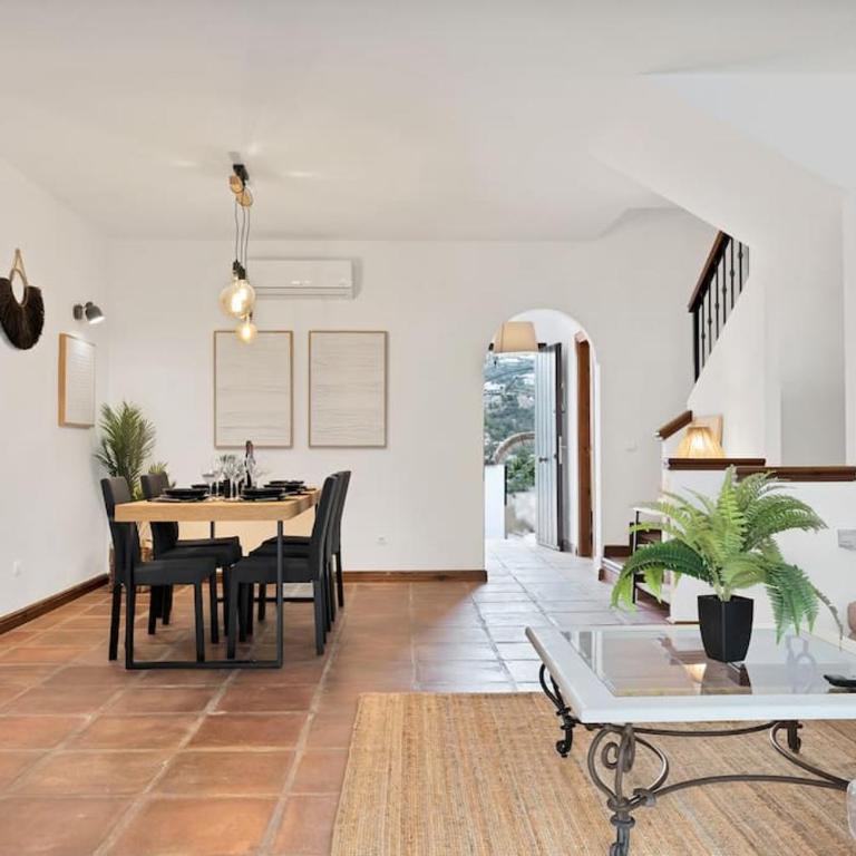 Adosado con solarium y piscina en Marbella Este - VISTAMAR 16 - Apartamento de 3 dormitorios - 9
