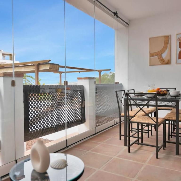 Adosado con solarium y piscina en Marbella Este - VISTAMAR 16 - Apartamento de 3 dormitorios - 20