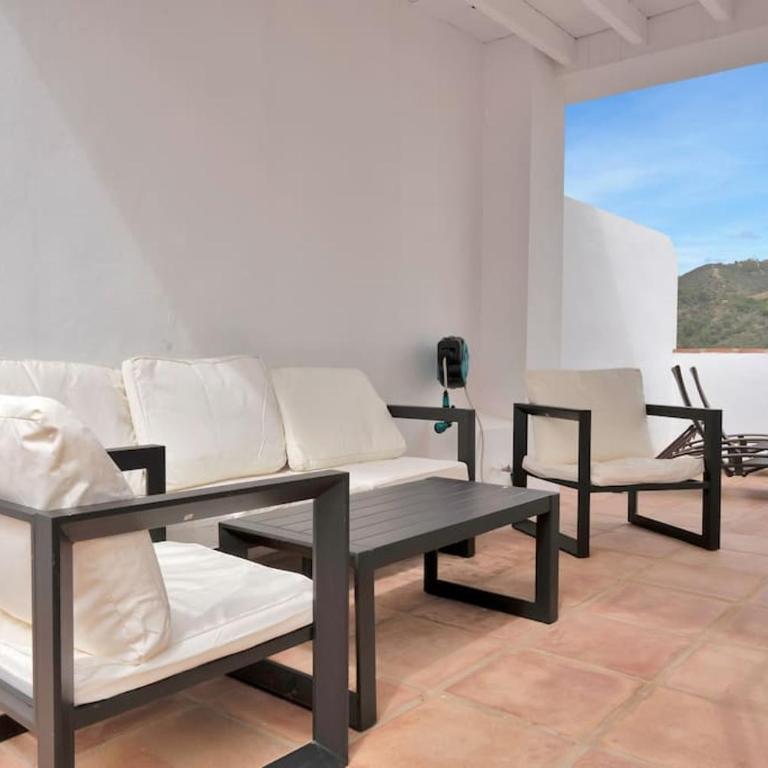 Adosado con solarium y piscina en Marbella Este - VISTAMAR 16 - Apartamento de 3 dormitorios - 33