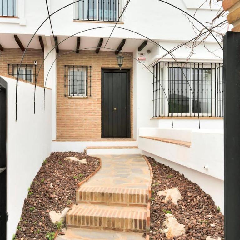 Adosado con solarium y piscina en Marbella Este - VISTAMAR 16 - Apartamento de 3 dormitorios - 35