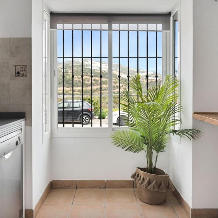 Adosado con solarium y piscina en Marbella Este - VISTAMAR 16 - Apartamento de 3 dormitorios - 42