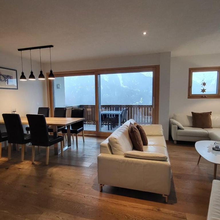 Chasa Scandella - Apartment Carl - Apartment mit 3 Schlafzimmern - 2