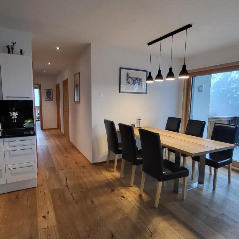 Chasa Scandella - Apartment Carl - Apartment mit 3 Schlafzimmern - 4