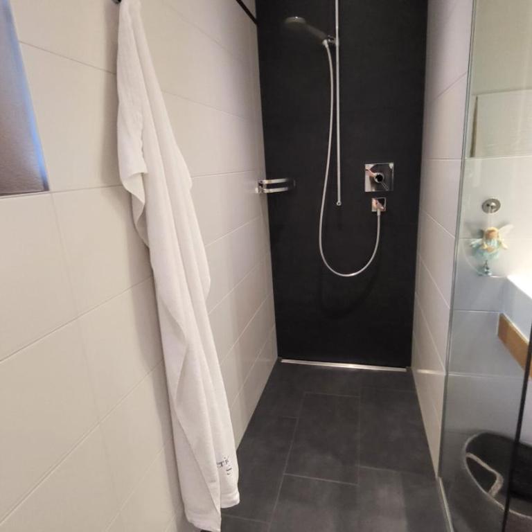 Chasa Scandella - Apartment Carl - Apartment mit 3 Schlafzimmern - 8