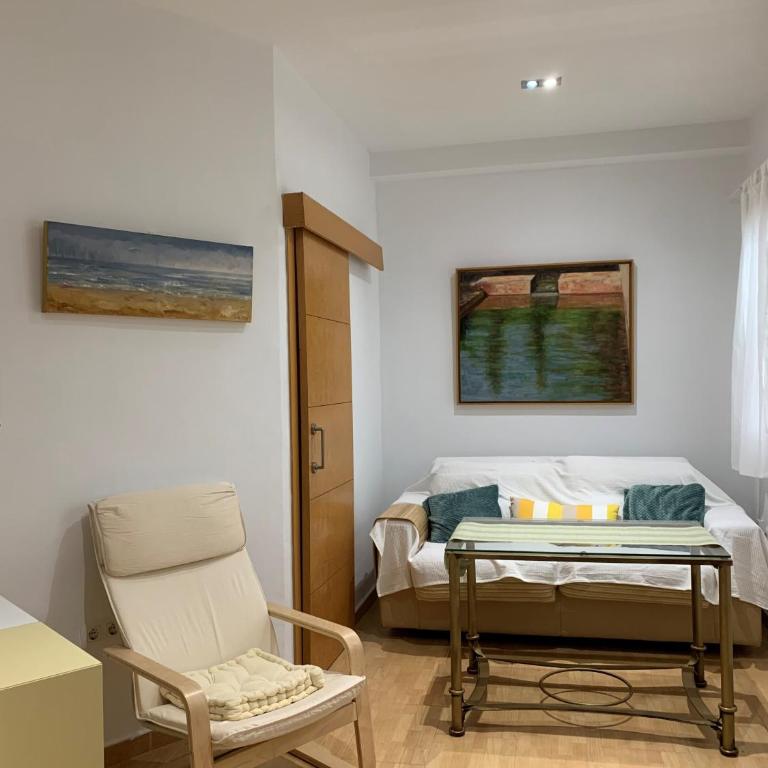 Bonito, tranquilo y fresco apartamento en Nervión. - Apartamento de 1 dormitorio - 12