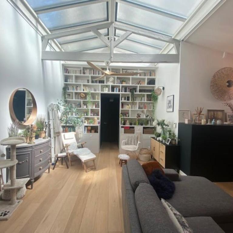 Maison-Atelier 3bd et 3ba avec patio fleuri au pied de Montmartre - Appartement 3 Chambres - 1