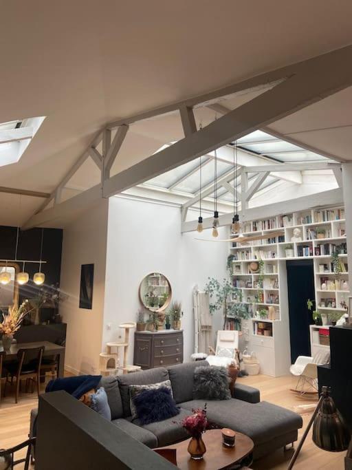 Maison-Atelier 3bd et 3ba avec patio fleuri au pied de Montmartre - Appartement 3 Chambres - 6