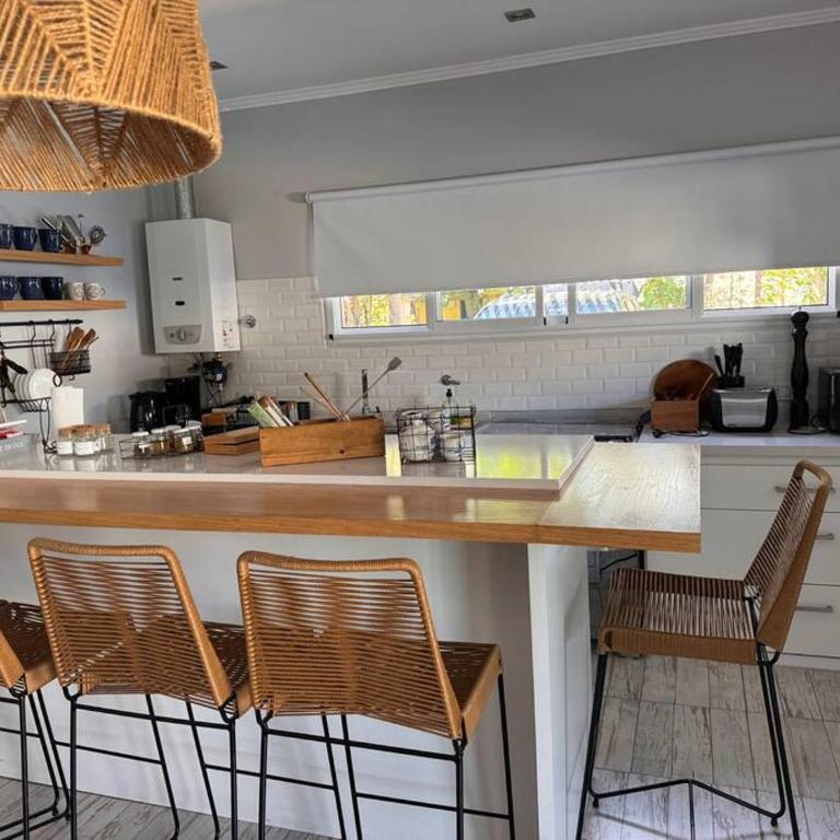 El Descanso! - Three-Bedroom House - 29