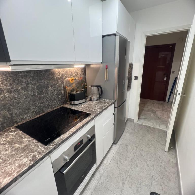 Chic 47m2, calme a 280m Croisette et plage - Apartment mit 1 Schlafzimmer - 10