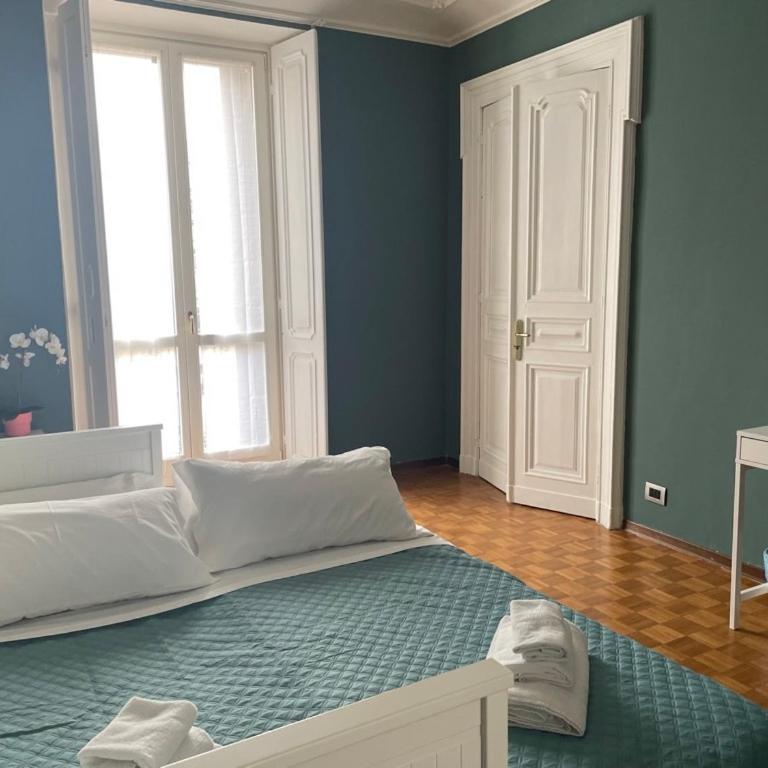 Homely Classic Flat in City Center close to Metro & Station - Appartamento con 2 Camere da Letto - 2