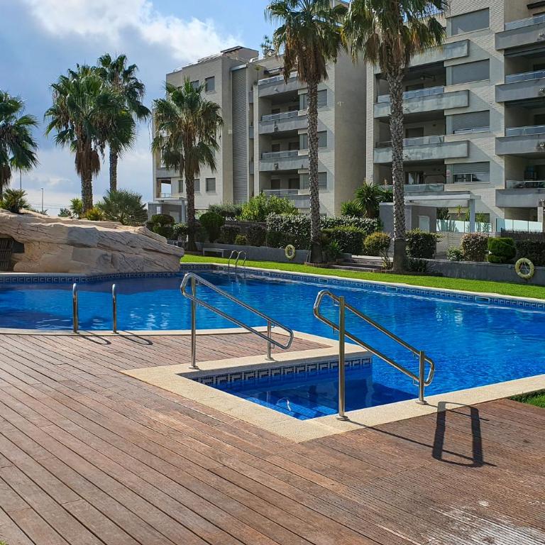 AT115 Completamente equipado, con piscina y cerca de la playa - Apartamento - 45