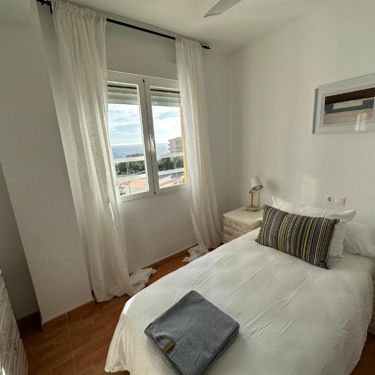 INV5C, apartamento a 5 min andando de la playa - Three-Bedroom Apartment - 8