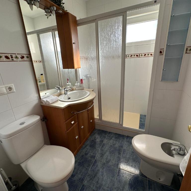 INV5C, apartamento a 5 min andando de la playa - Three-Bedroom Apartment - 7