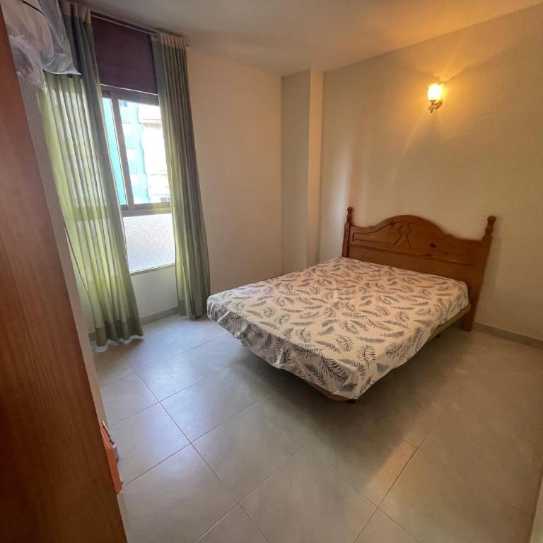 BA12-2, Gran apartamento con terraza muy cerca de - Three-Bedroom Apartment - 22