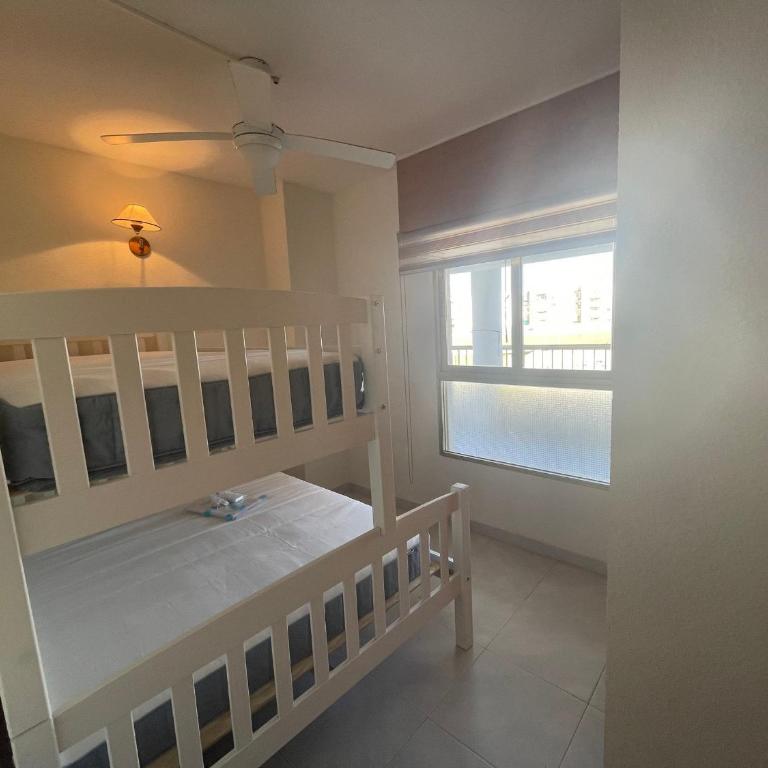 BA12-2, Gran apartamento con terraza muy cerca de - Three-Bedroom Apartment - 21