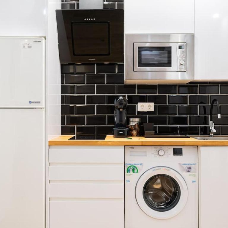 Stylish 1 bedroom apartment in Barrio Salamanca (Pardinas) - Apartamento de 1 dormitorio - 10