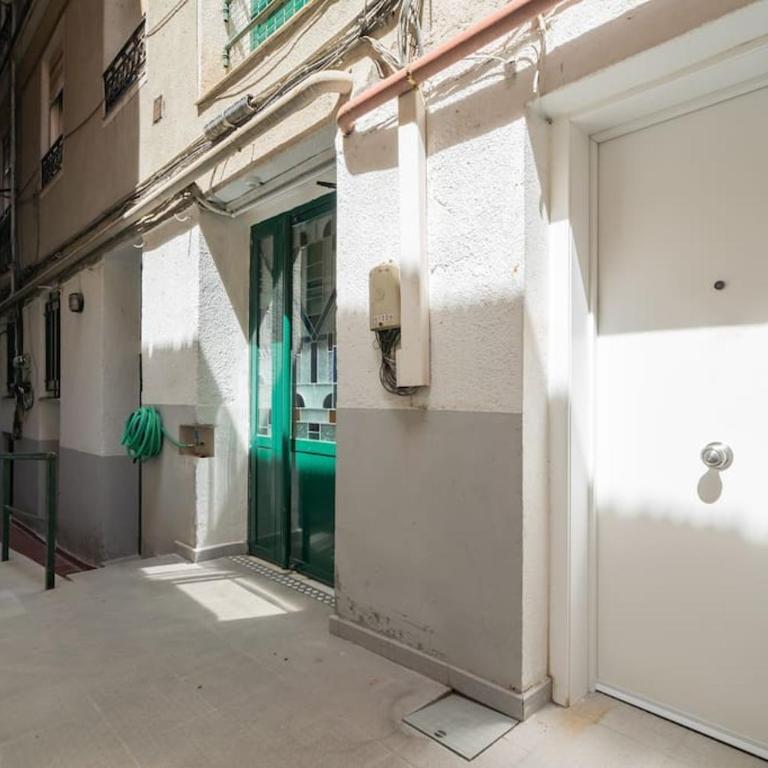 Stylish 1 bedroom apartment in Barrio Salamanca (Pardinas) - Apartamento de 1 dormitorio - 14