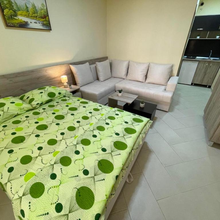 Apartments Pericic LUX - Studio - 10