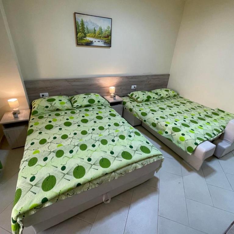 Apartments Pericic LUX - Studio - 8