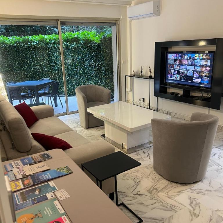 Chic 47m2, calme a 280m Croisette et plage - Apartment mit 1 Schlafzimmer - 1