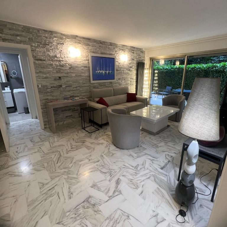 Chic 47m2, calme a 280m Croisette et plage - Apartment mit 1 Schlafzimmer - 2