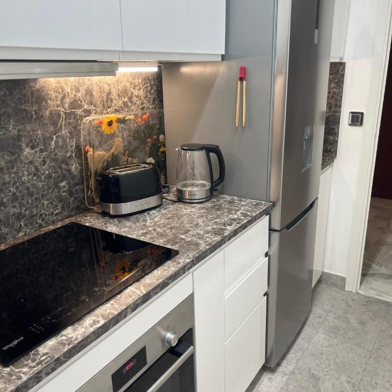 Chic 47m2, calme a 280m Croisette et plage - Apartment mit 1 Schlafzimmer - 11