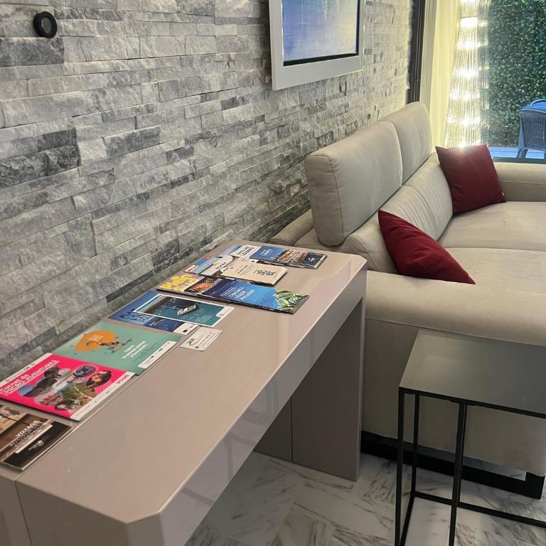 Chic 47m2, calme a 280m Croisette et plage - Apartment mit 1 Schlafzimmer - 44