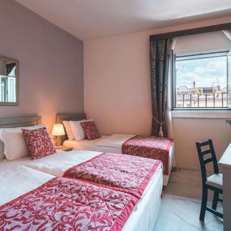 Hotel Palazzo Benci - Triple Room - 4