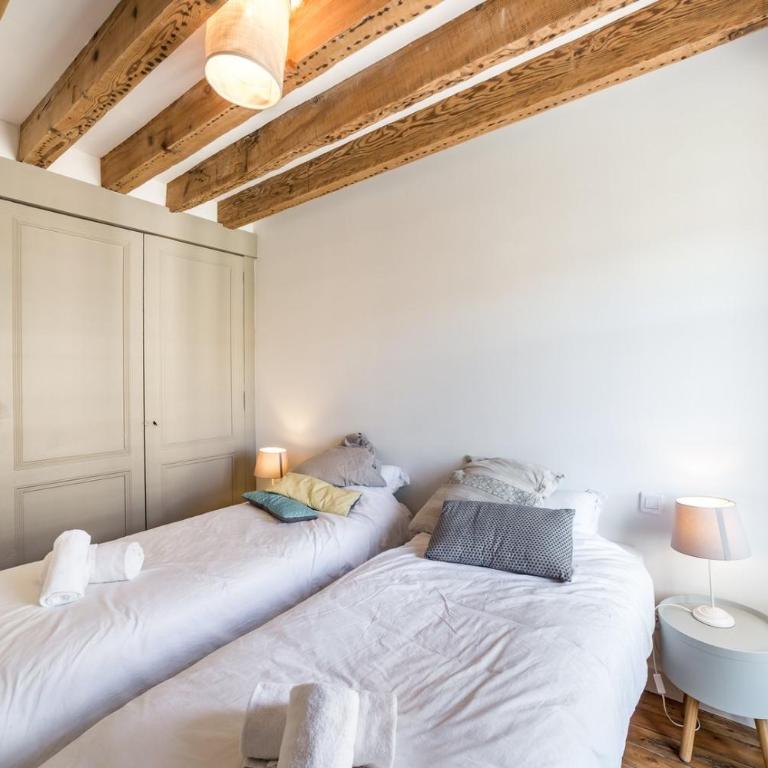 Authentic with an exceptional view AIL - Appartement - 13