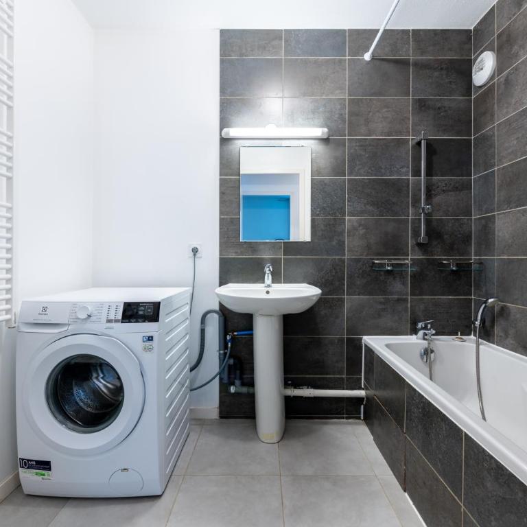 T3 Grenoble, tout confort, balcon, wifi - Appartement 2 Chambres - 9