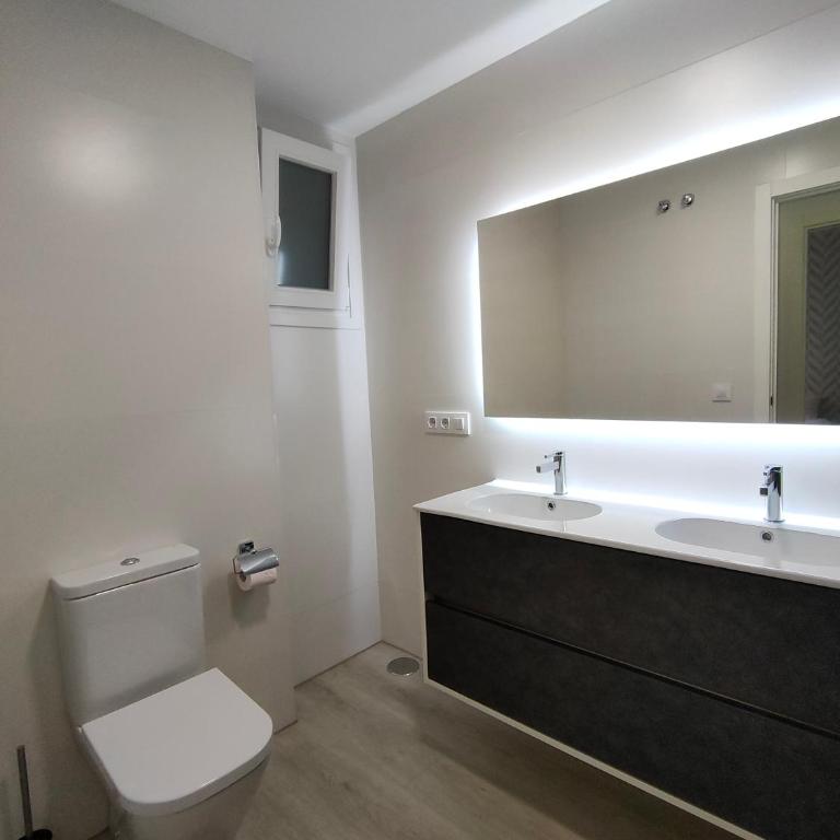 Casa Mallen, con amplia terraza, en el barrio de Nervión - Apartamento de 3 dormitorios - 15