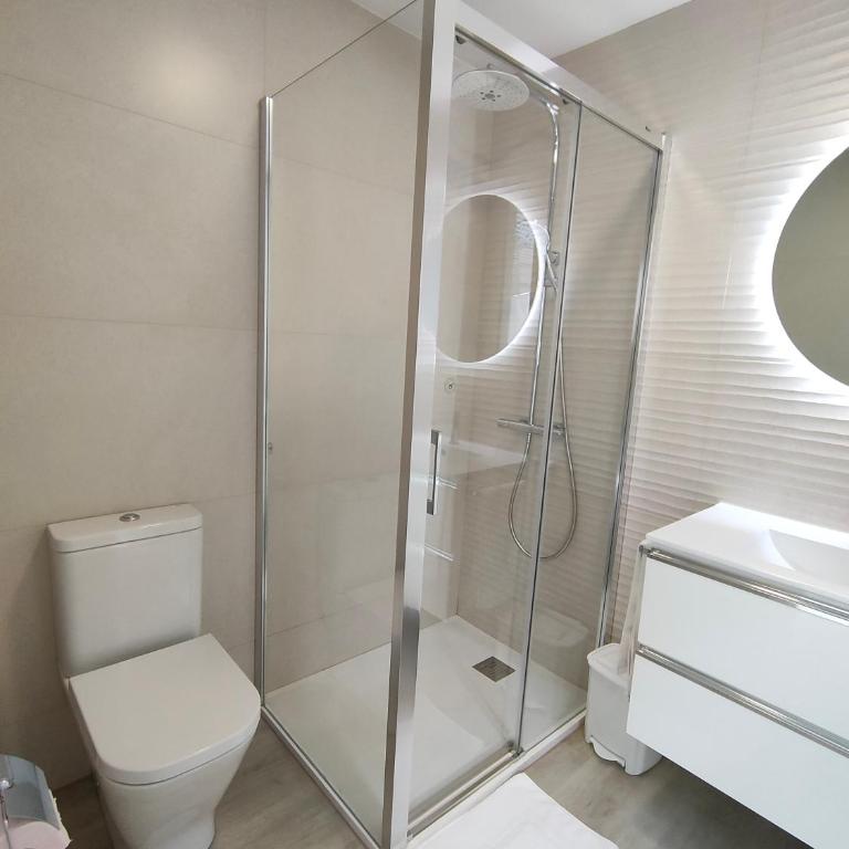 Casa Mallen, con amplia terraza, en el barrio de Nervión - Apartamento de 3 dormitorios - 18