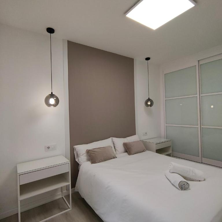 Casa Mallen, con amplia terraza, en el barrio de Nervión - Apartamento de 3 dormitorios - 10