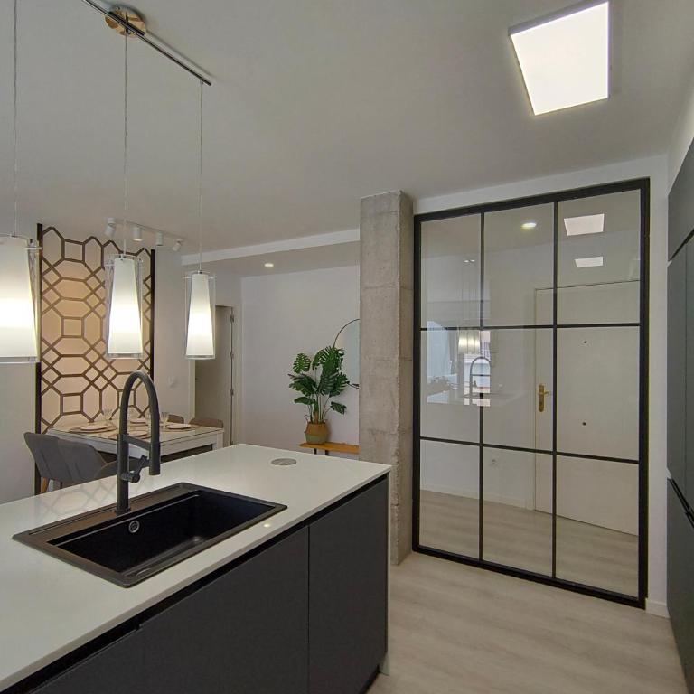 Casa Mallen, con amplia terraza, en el barrio de Nervión - Apartamento de 3 dormitorios - 7