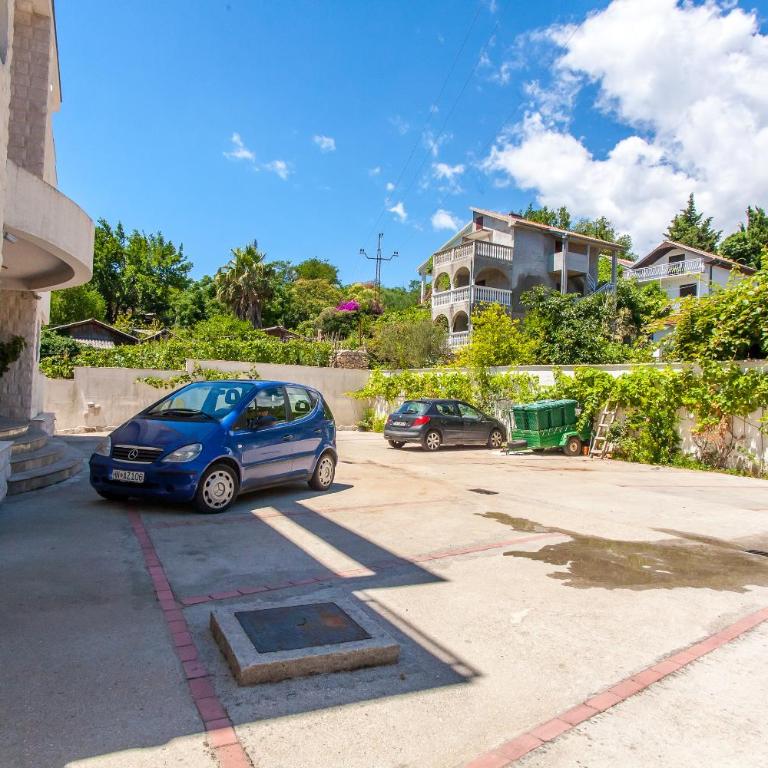 Apartments Ljubica - Two-Bedroom Apartment - 28