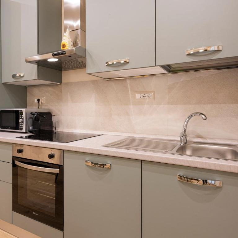 Mercato Contemporary Apartment by Mmega - Appartamento con 2 Camere da Letto - 10